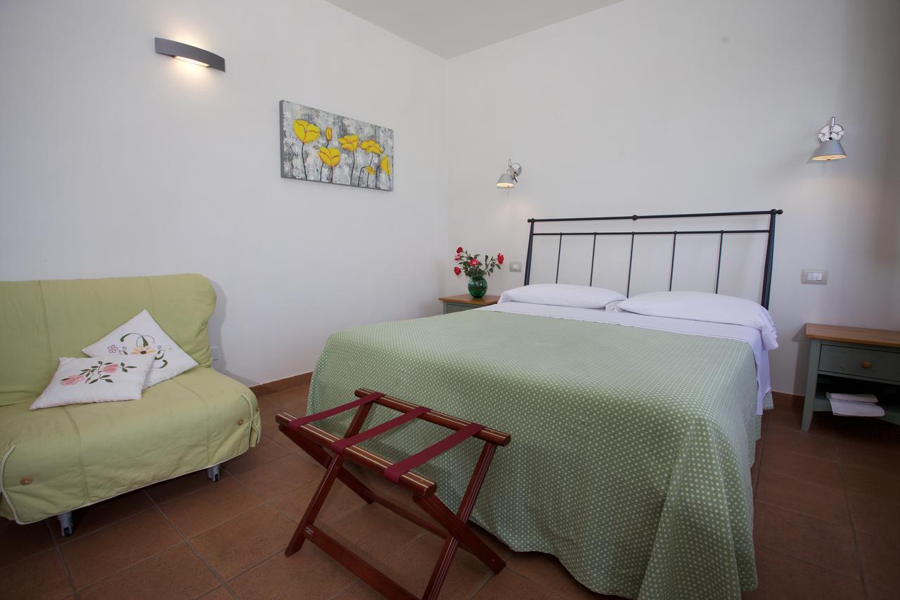 Bio Agriturismo Il Torrione Сатурния Экстерьер фото